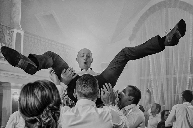 Górscy Fotografia zdjęcia które zachwycają 2020 black&white czarno białe ślub wesele fotografia ślubna inspiracje www.abcslubu.pl